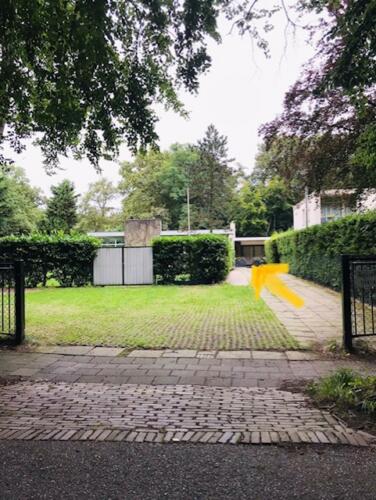 parkeerterrein oprit gele pijl 2